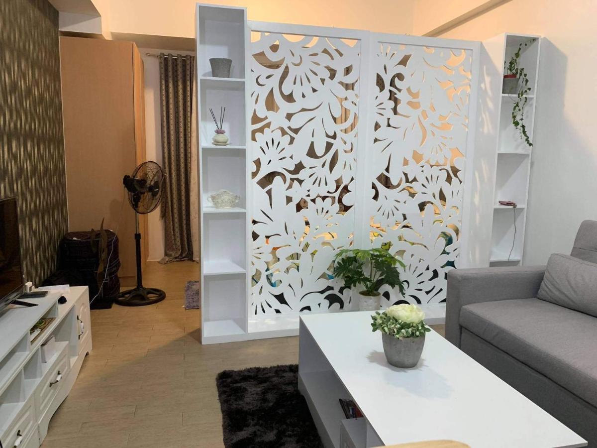 باساي 81 Newport Boulevard Cluster 4 - 8F Across Naia Airport, Terminal 3 المظهر الخارجي الصورة