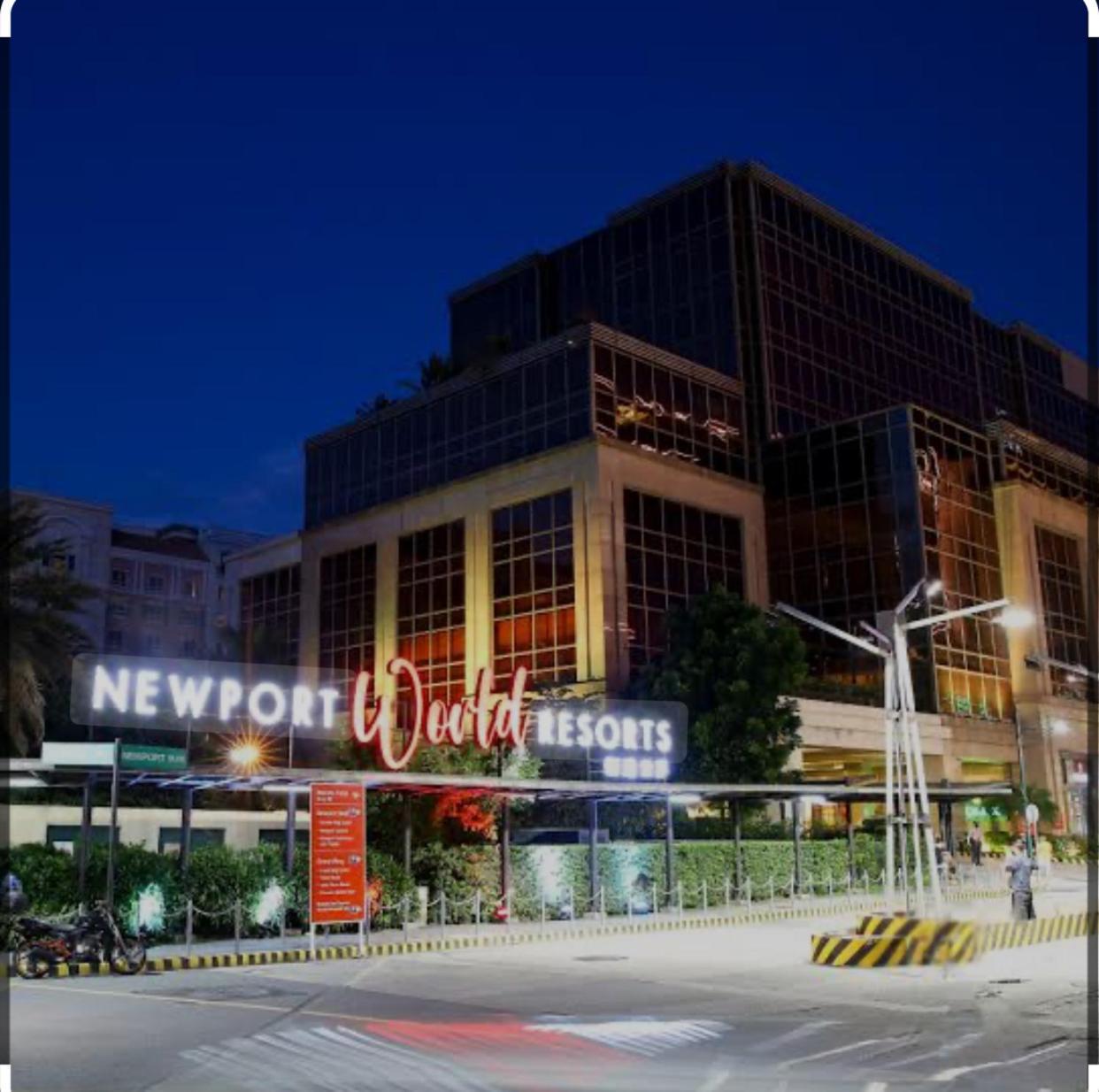 باساي 81 Newport Boulevard Cluster 4 - 8F Across Naia Airport, Terminal 3 المظهر الخارجي الصورة
